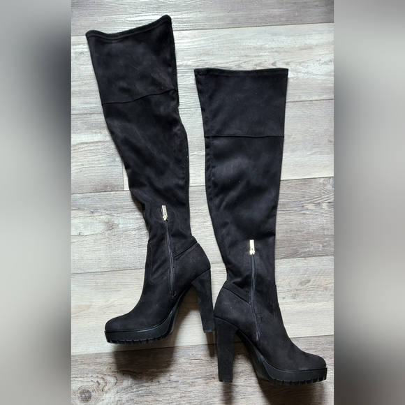 GUESS Women's Tailia Over-The-Knee Boot-Black - Picture 5 of 10